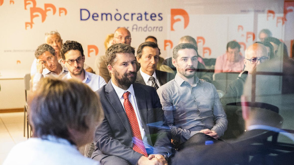 DA presenta les lleis laborals a simpatitzants i afiliats
