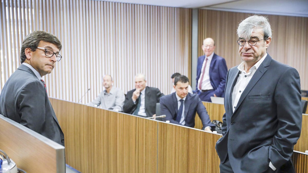 El Govern obre la porta que el BCE faci de guardià de la banca