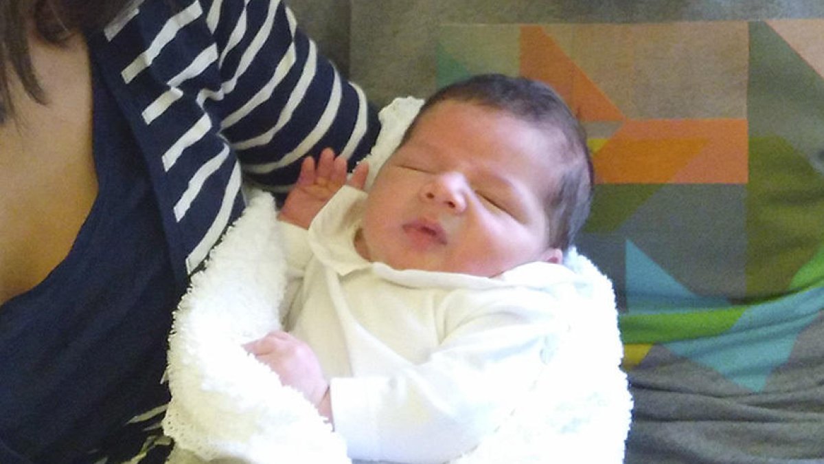 El nombre de naixements al Principat cau prop d'un 4% en un any