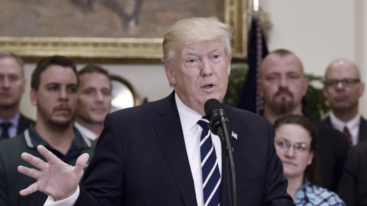 Investiguen Trump per obstruir la justícia