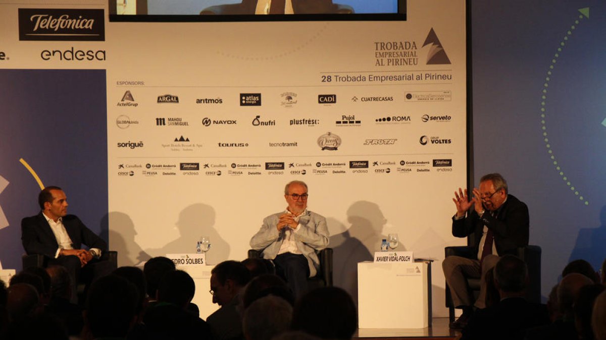 Solbes recorda a Andorra que Europa avança cap a