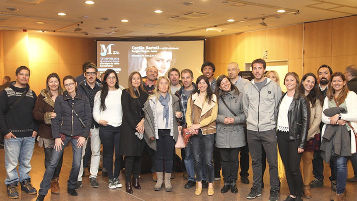 Saetde homenatja el primer temporer argentí