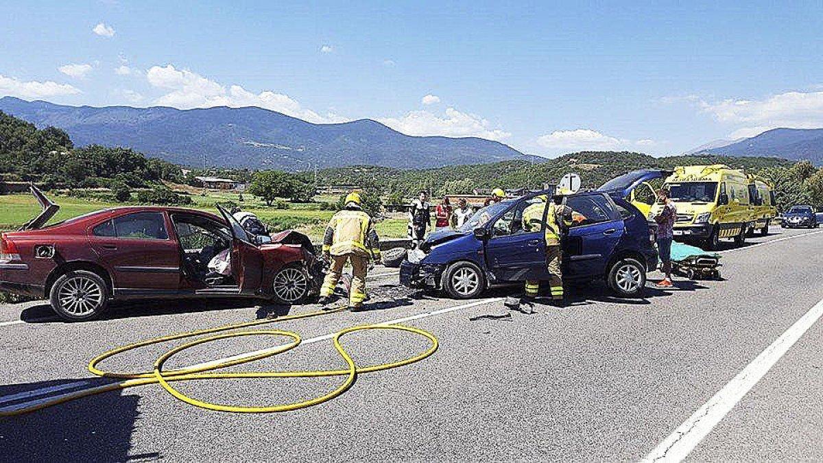 La ferida de 92 anys al xoc frontal de Montferrer ingressa a l'UCI a Manresa