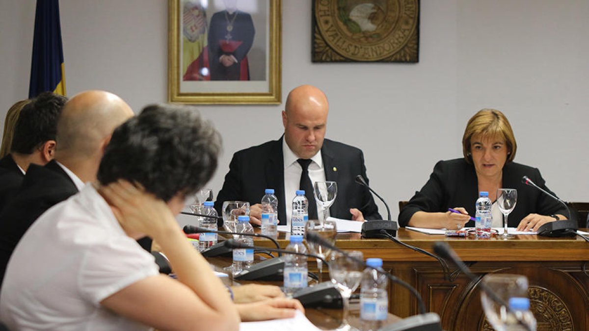 El comú aprova la compra del terreny de l'antic hotel Casino