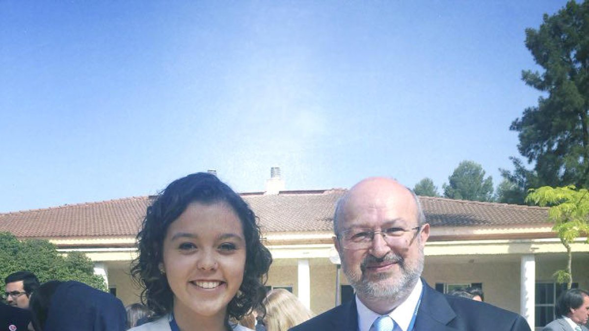 “M'agradaria arribar a l'ONU”