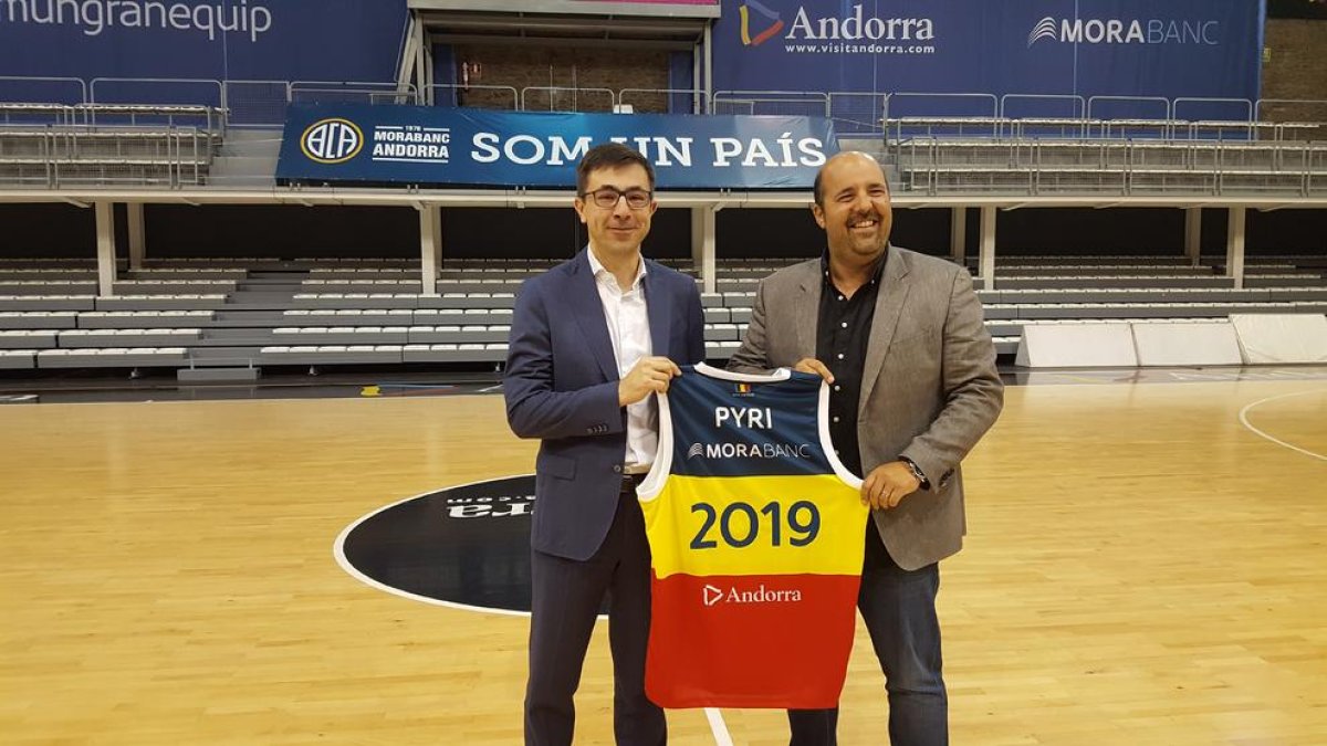 Albicy confirma que complirà l'any que li resta de contracte