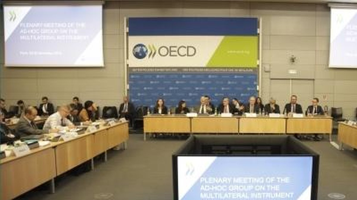 L'OCDE situa Andorra entre els països que respecten àmpliament l'intercanvi d'informació fiscal