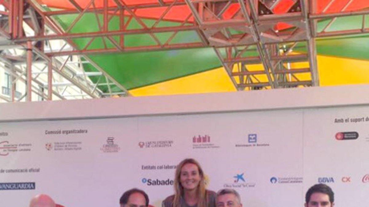 Gelabert dona suport als editors andorrans durant la Setmana del llibre en català