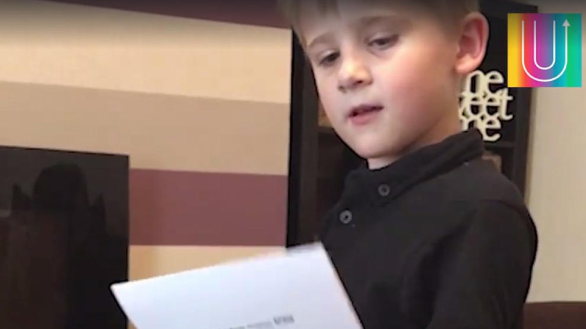 La reacció d'un nen al saber que tindrà un germà