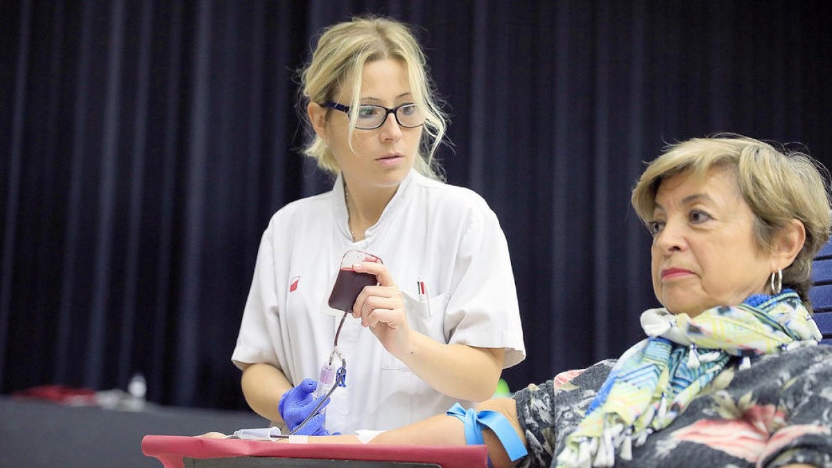 La Creu Roja espera 200 noves donacions de sang