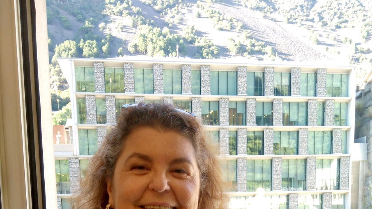 “Si volem país i patrimoni hem de posar límits ja”