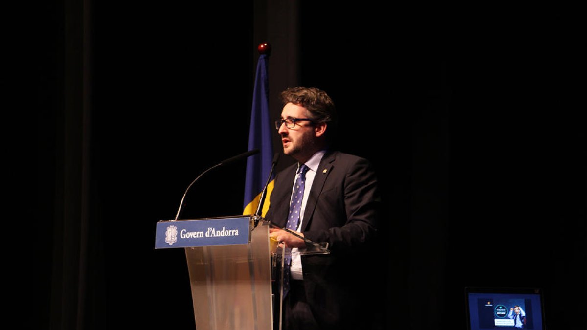 Jover destaca la millora qualitativa dels sistemes educatius en la inauguració del nou curs