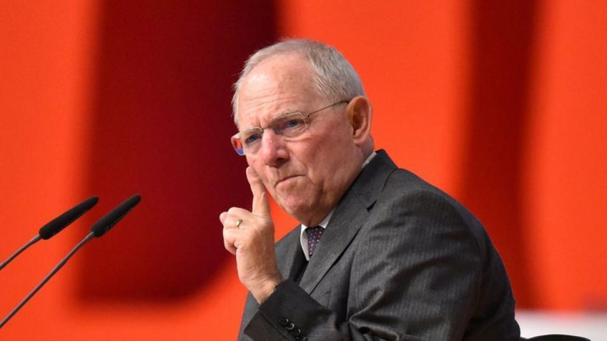 Schäuble deixa la cartera de Finances i presidirà el Bundestag