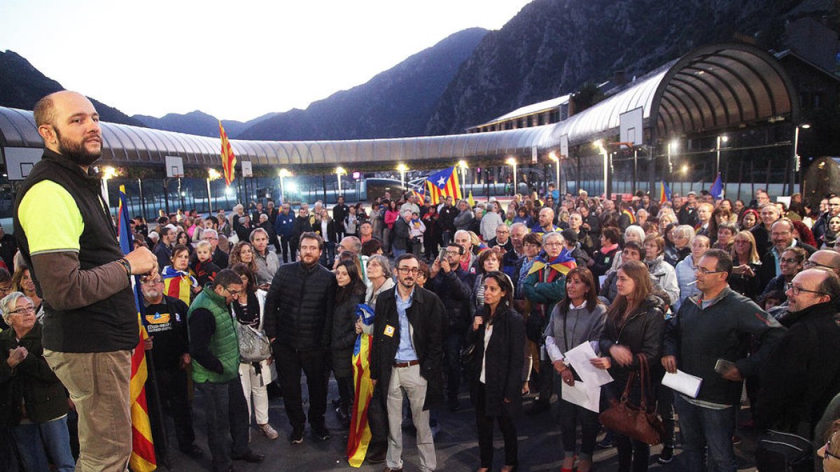 L'ANC anima els ciutadans a desplaçar-se a Catalunya l'1-O