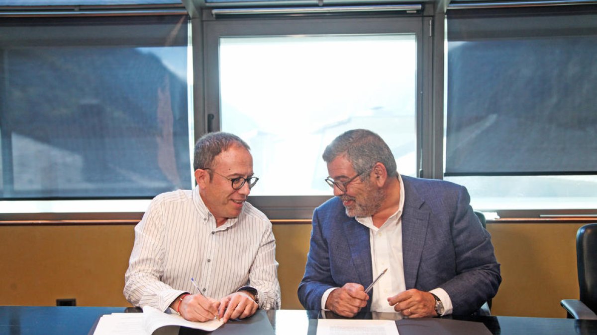 Els metges s'indignen amb el col·legi pel conveni amb la CASS