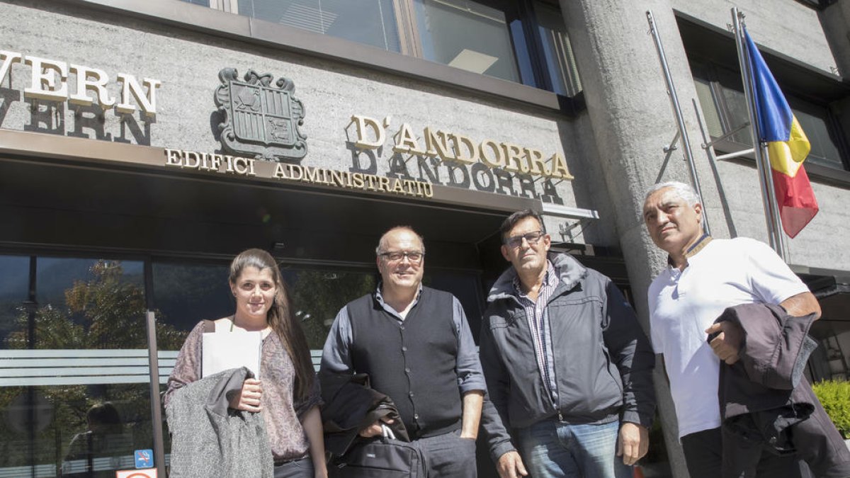 Divisió total entre els veïns i el Govern per la ubicació de l'ETR