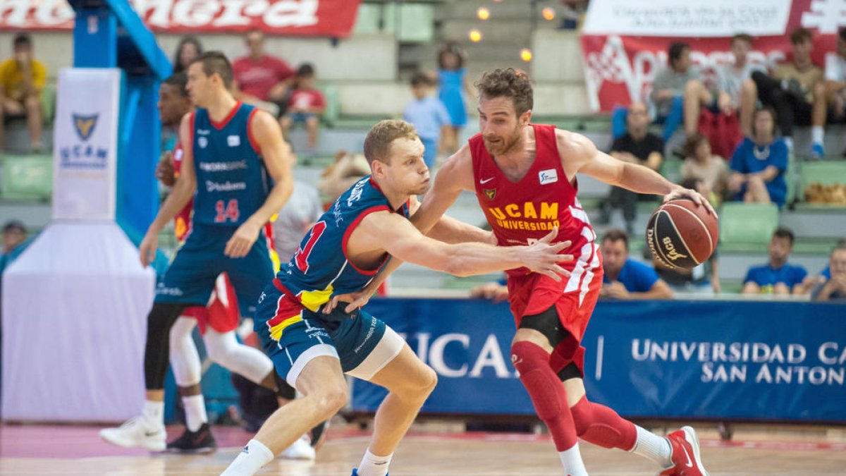 Tercera derrota del curs a Múrcia