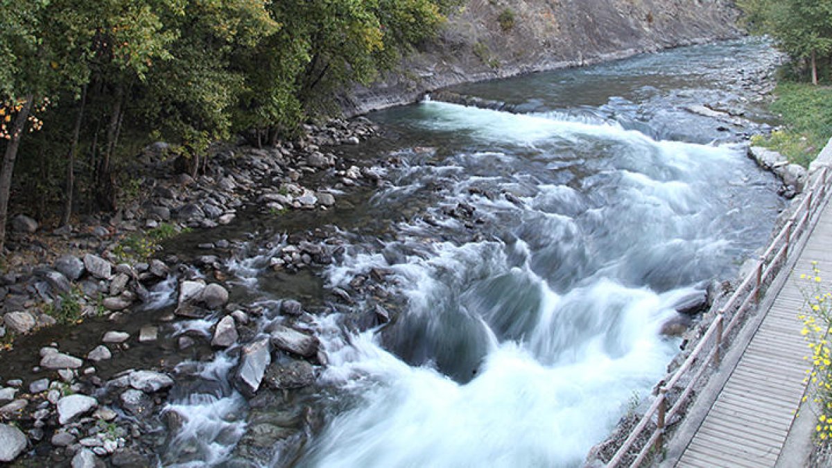 El comú no comença les obres del ràfting