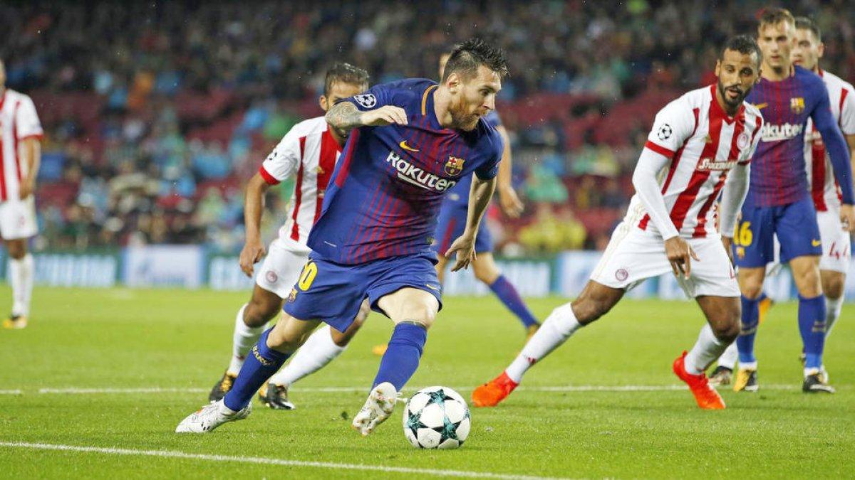 El Barça continua amb pas ferm i es desfà d'un fluix Olympiacos