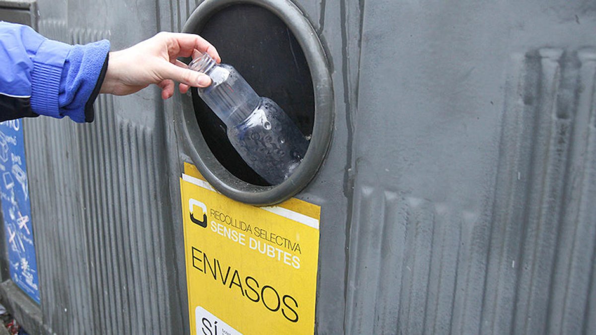 Govern adjudica un lot d'11.000 euros per a una campanya sobre la separació de residus