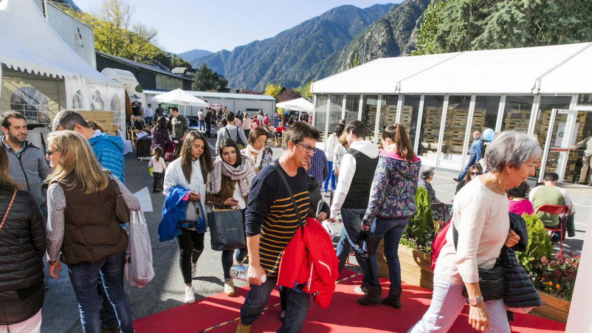 Concessionaris, forfets i menjar, 'estrelles' de la Fira