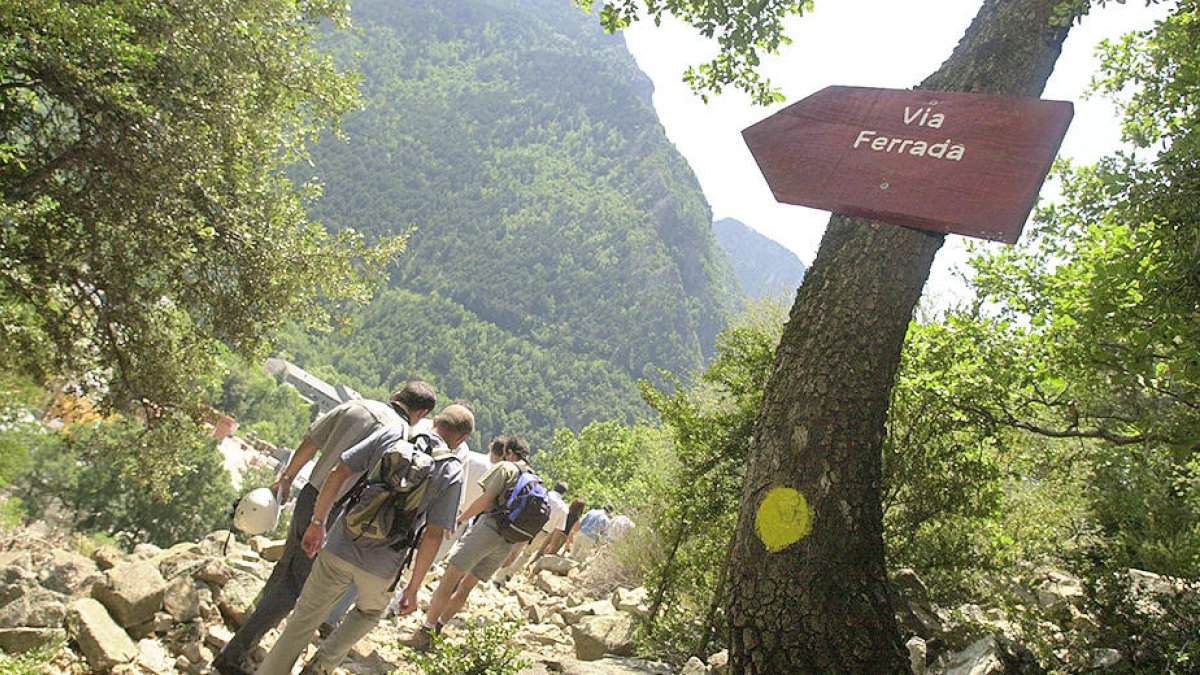 Tres excursionistes, evacuats a Sant Vicenç d'Enclar