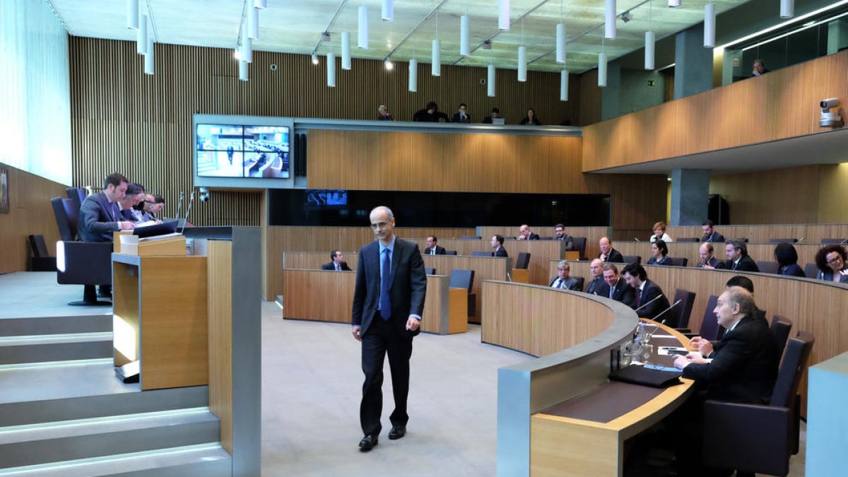 Martí vol fer un debat d'orientació política