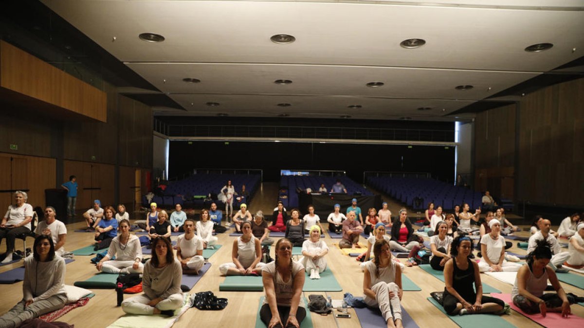 Una masterclass de ioga a Unicef