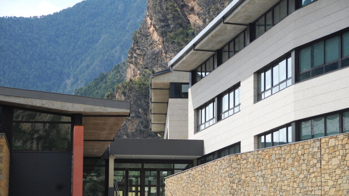 Els estudiants de l'Escola Andorrana faran aquest trimestre l'examen PISA