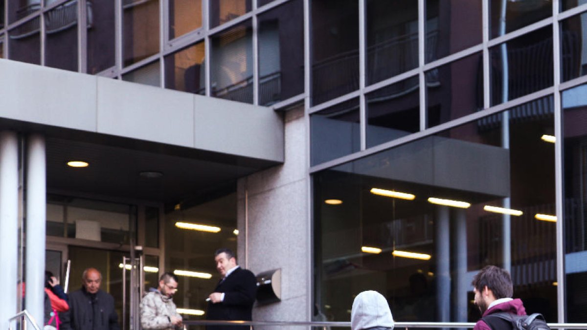 Trenta temporers més per a les agències de viatges