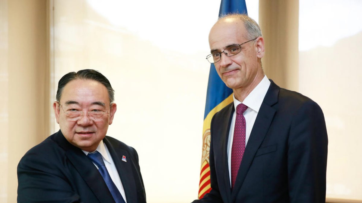 El cap de Govern es reuneix amb l'ambaixador del Japó a Andorra, Masato Kitera