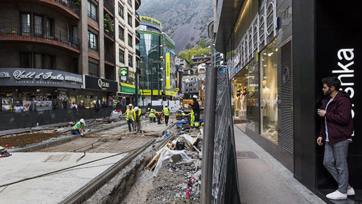 Obres a l'avinguda Meritxell