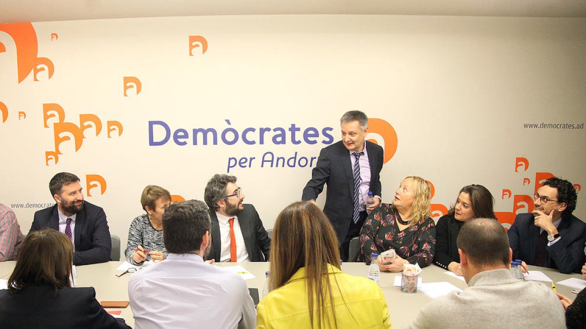 DA aposta perquè el salari mínim pugi als 1.200 euros