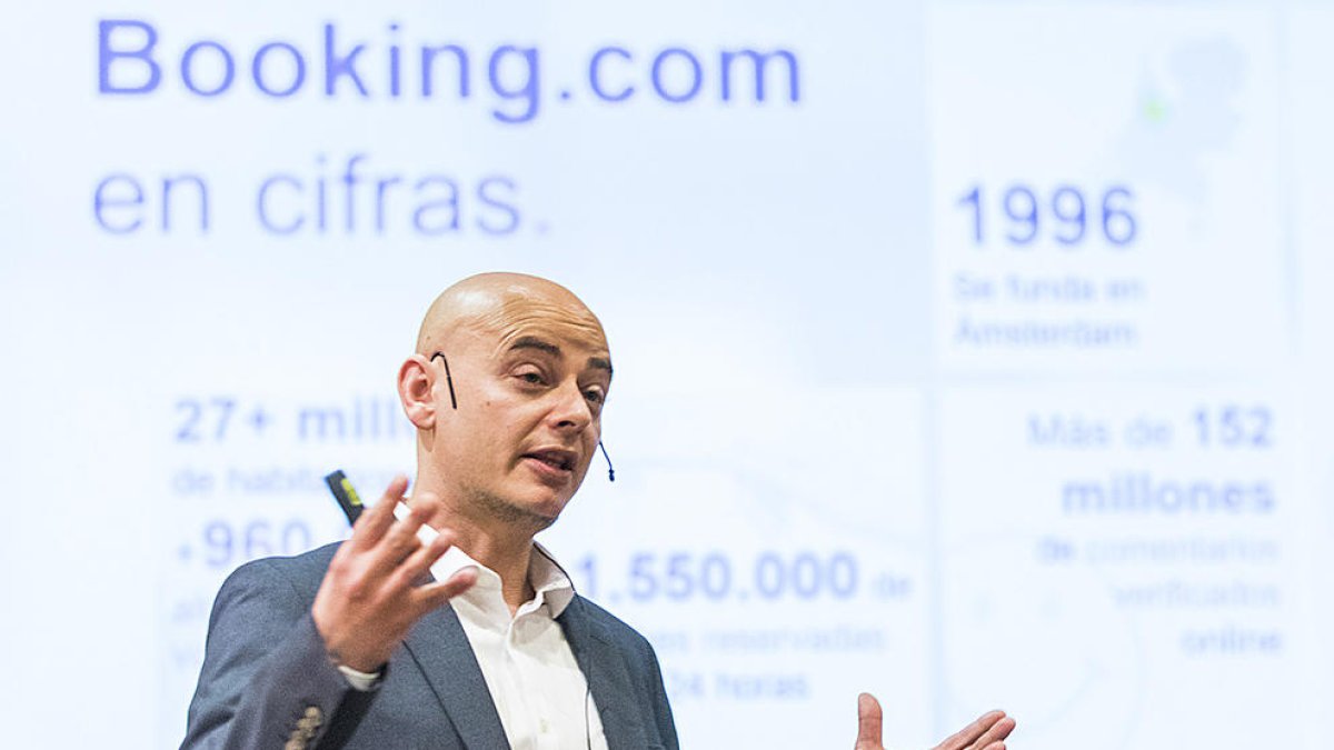 500 hotels a Booking i un 8 de nota mitjana