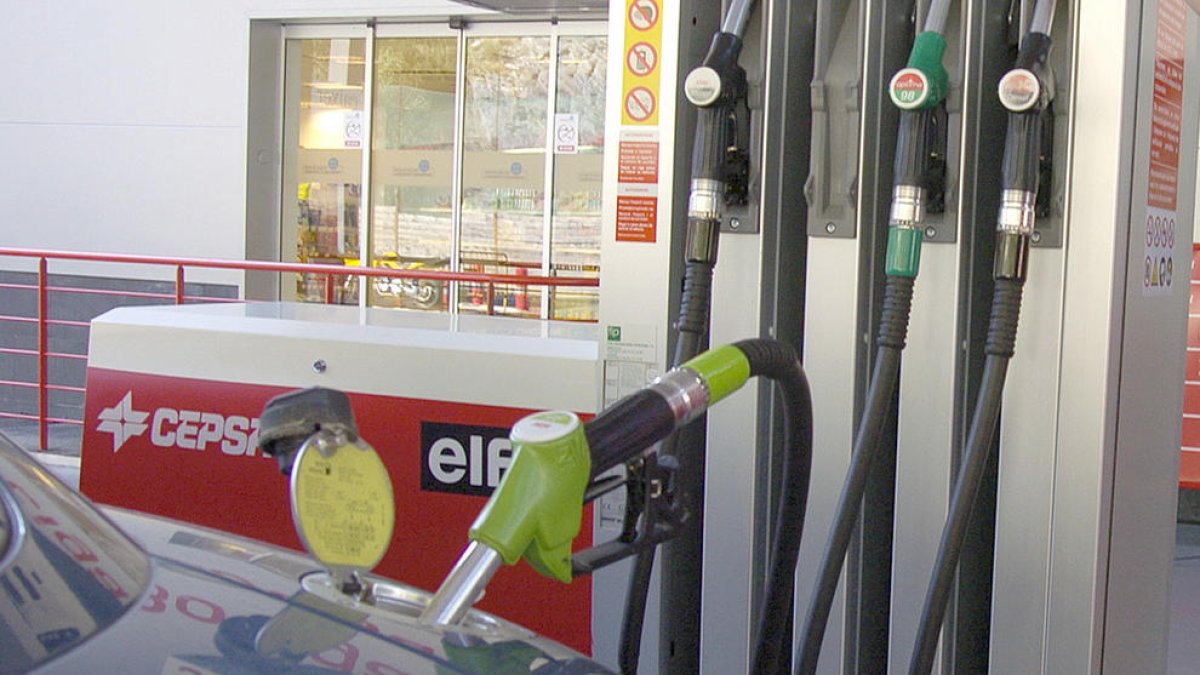 El preu del carburant anirà a l'alça aquest any