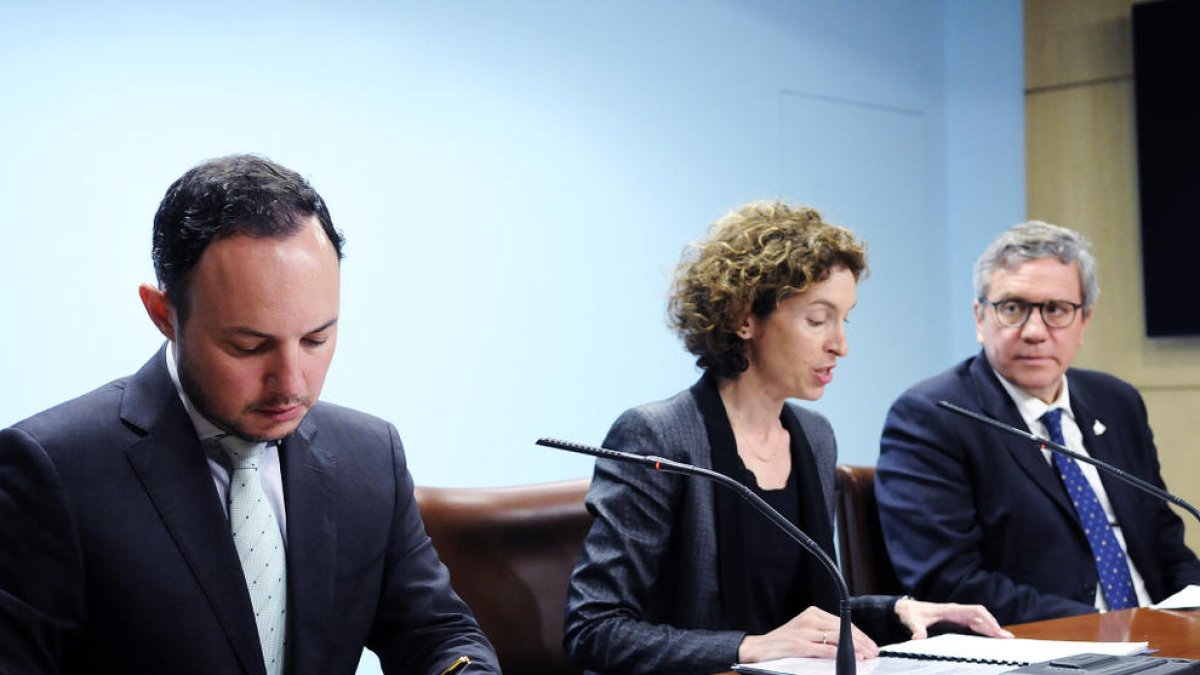 Els col·lectius socials aplaudeixen l'acollida d'una vintena de refugiats