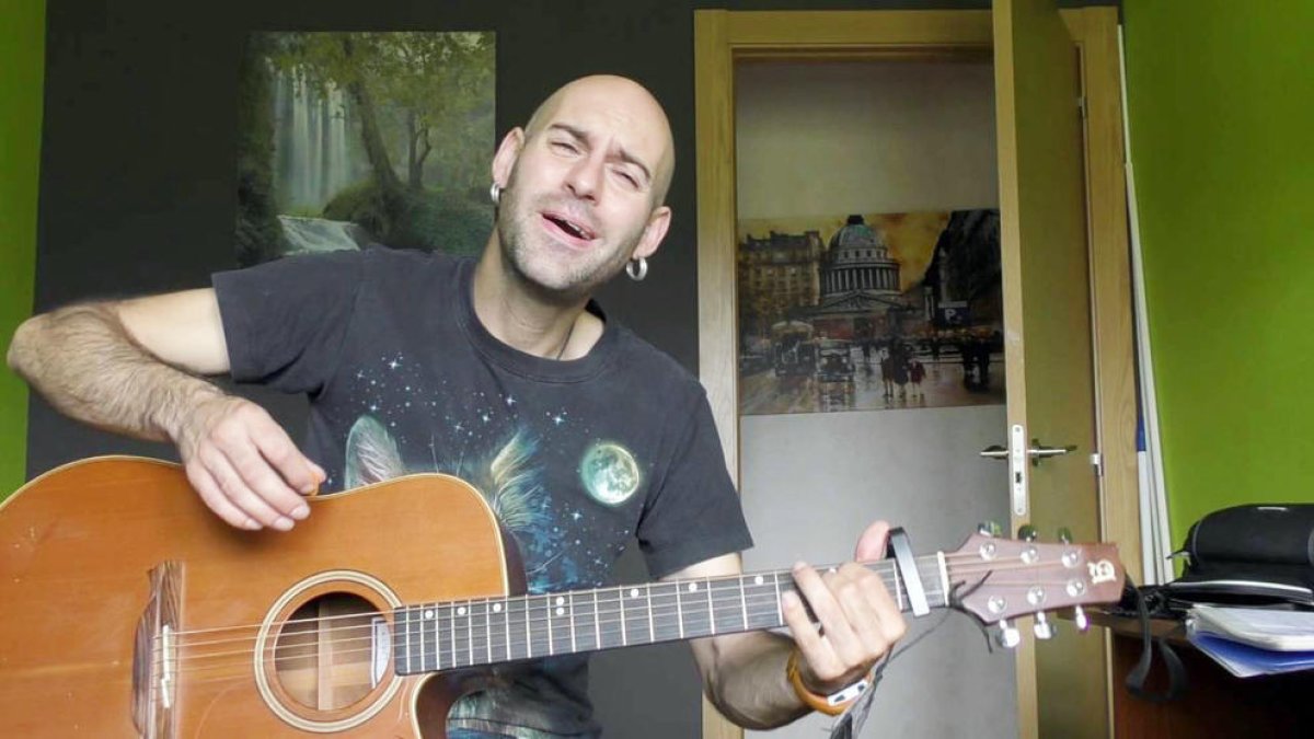 Presentació del poemari 'Aire, Fuego y Deseo'