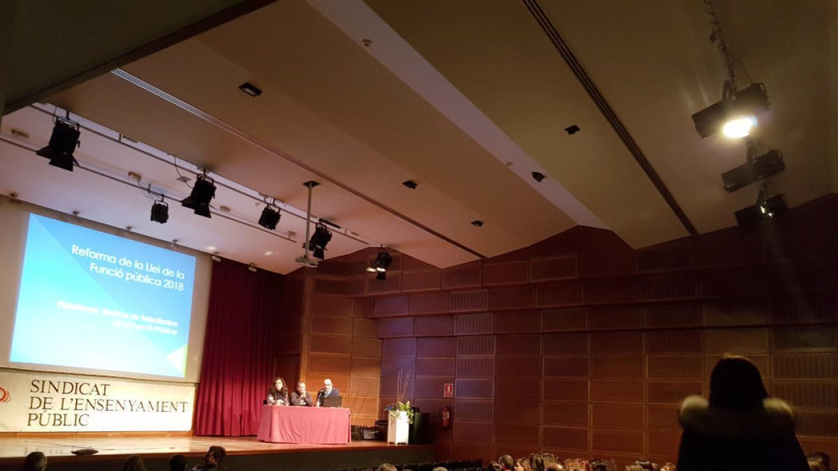 Un 80% dels mestres i col·laboradors farà vaga