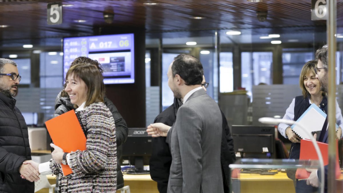 Els sindicats veuen “abusius” els serveis mínims de la vaga