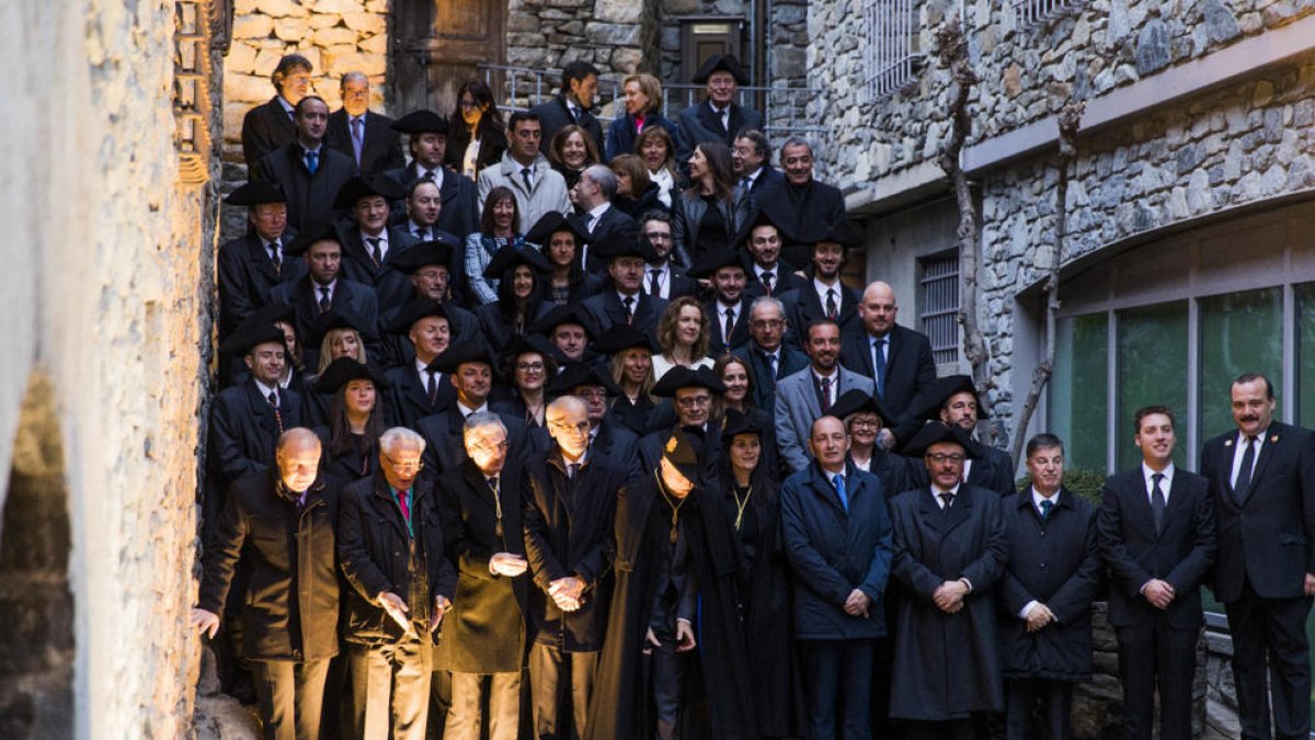 L'oposició carrega contra el discurs de Mateu