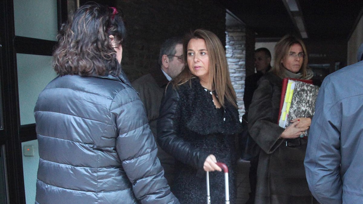 Petició de nul·litat del sumari per la sol·licitud d'una comissió rogatòria