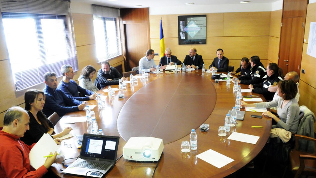 El Pas tanca l'hivern amb menys aldarulls per les mesures de control