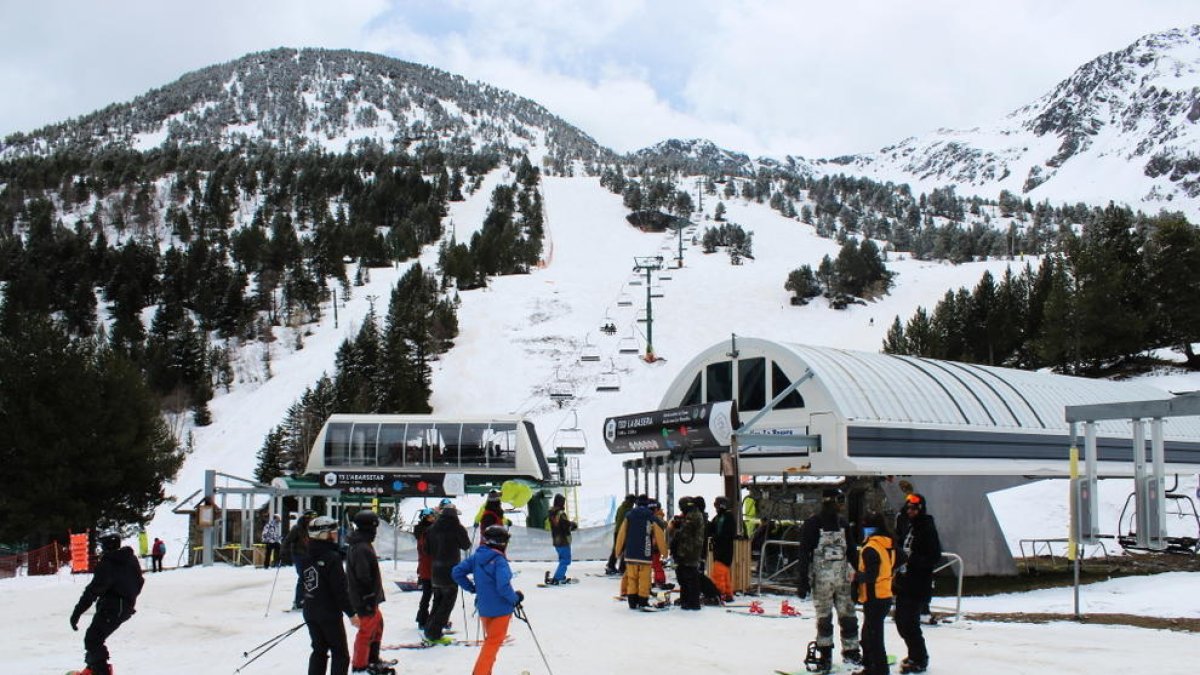 Arcalís manté el forfet conjunt amb Vallnord