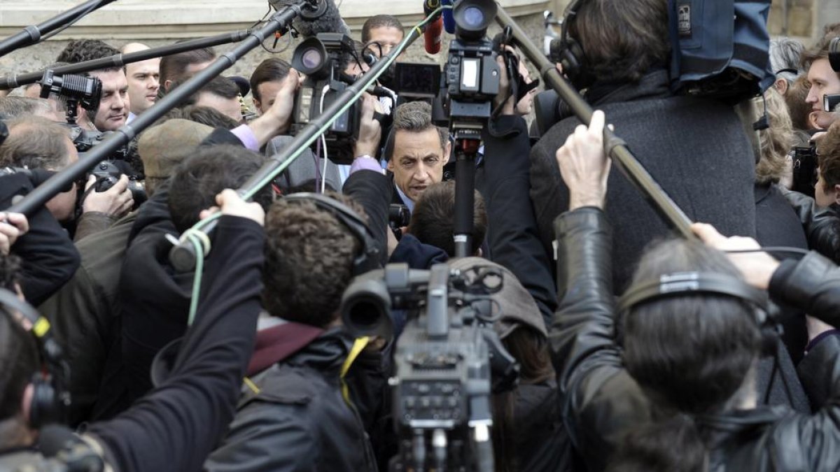 Nicolas Sarkozy, arrestat per declarar sobre el finançament de la campanya del 2007