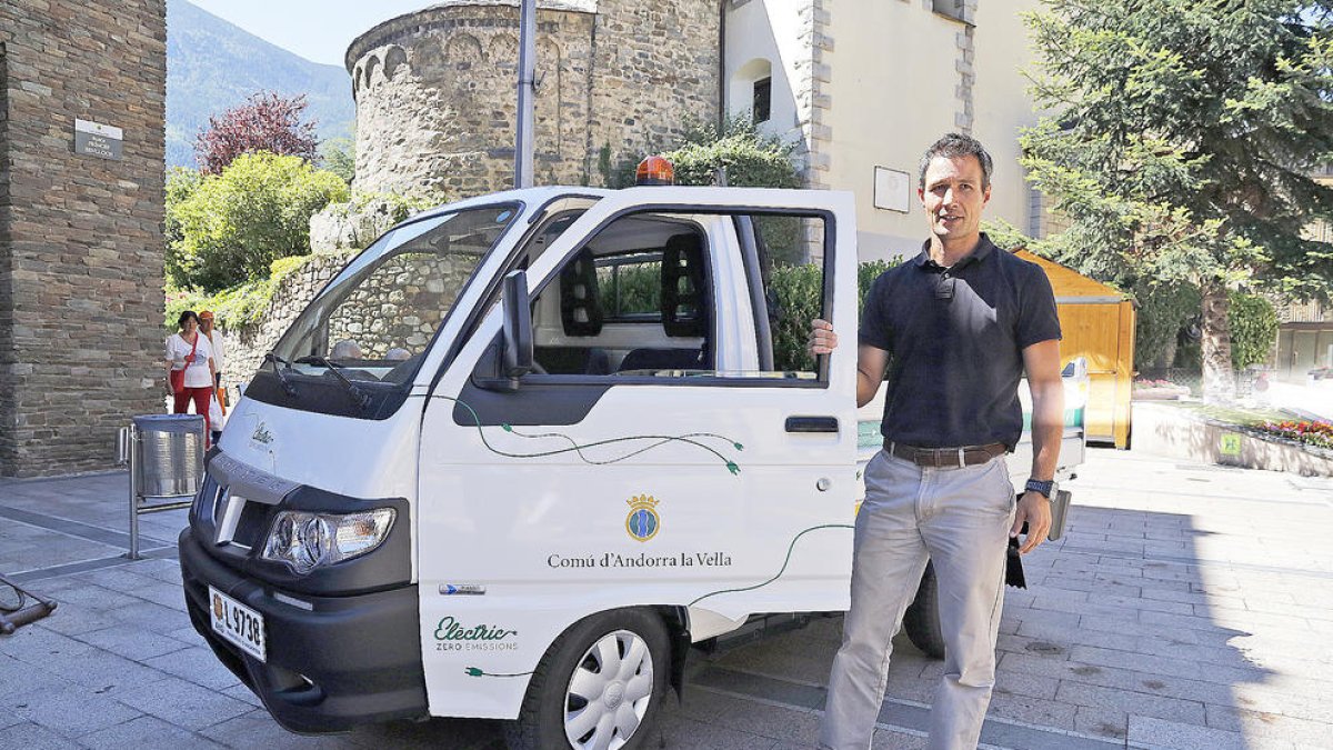 El 5% dels vehicles del comú de la capital són elèctrics