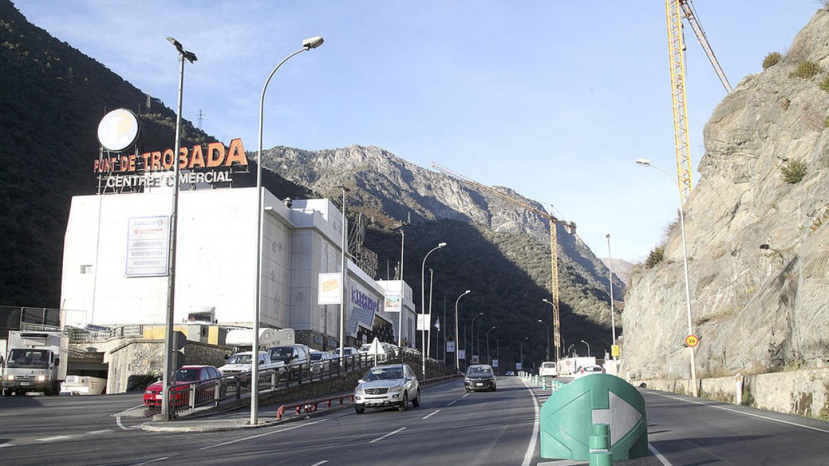 El bus fins al Punt de Trobada, una prova pilot