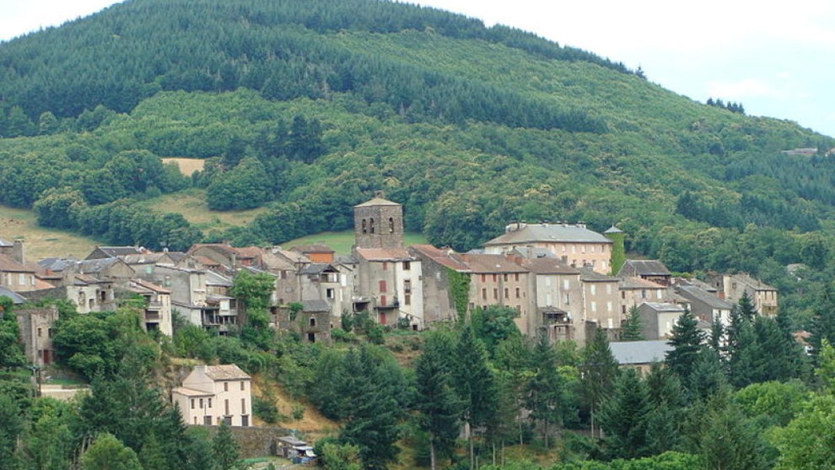 Els infants de la capital aniran de colònies d'estiu a França