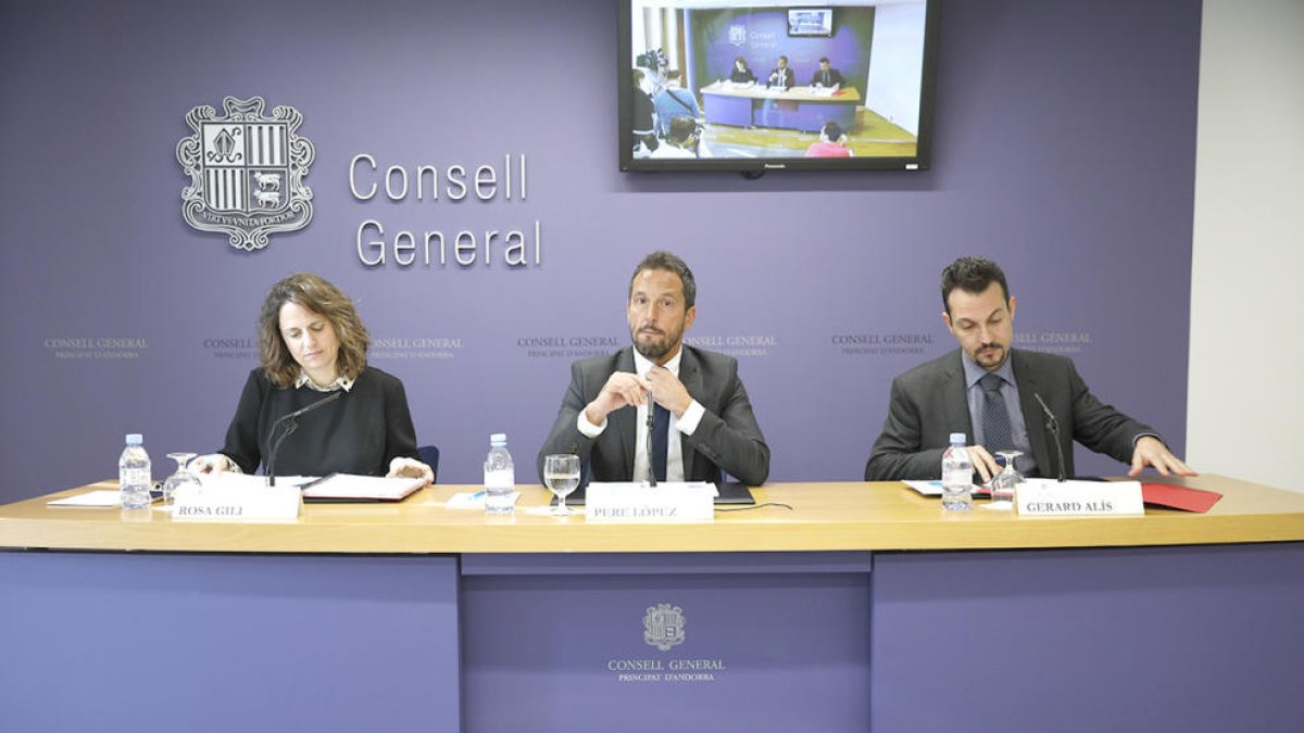 El Govern rebutja canviar el sistema electoral dels comuns