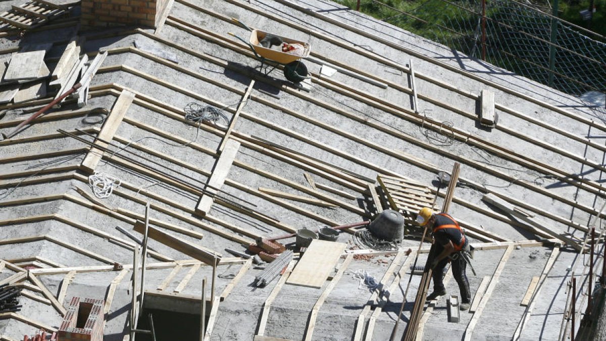 Els cònsols defensen la cessió econòmica
