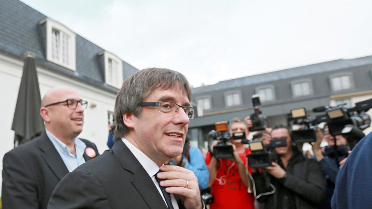 Puigdemont demanarà al Suprem que l'autoritzi a ser a la investidura